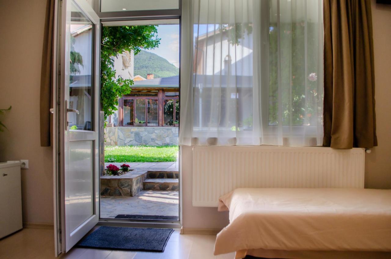 Guest House Via Сапарева Баня Екстер'єр фото